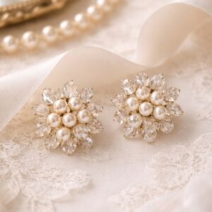 Elegant Pearl and Crystal Earrings